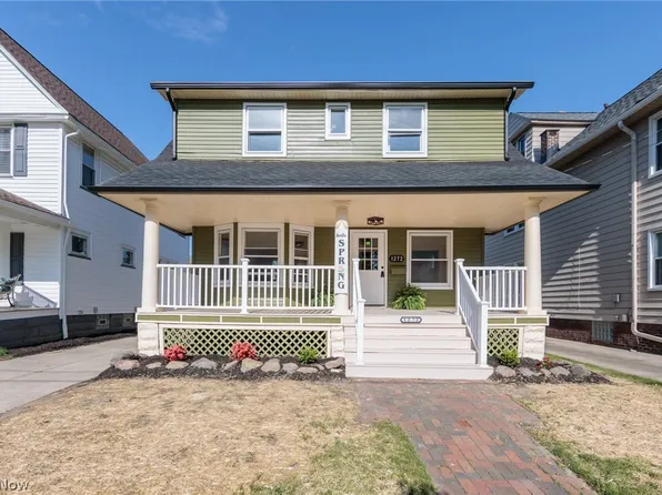1272 Warren Rd, Lakewood, OH 44107