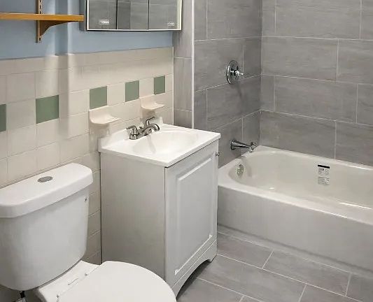 3rd image of 24-26 Milton Ave #2RR