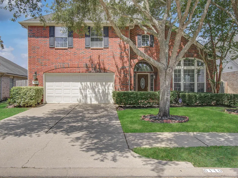 6110 Barkermist Ln