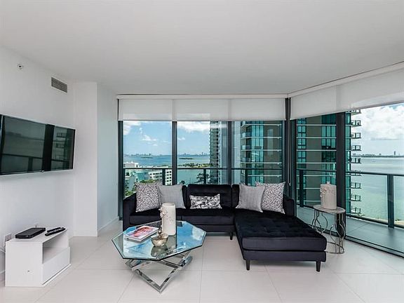 2nd image of 501 NE 31st St #1506