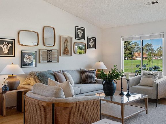 3rd image of 244 Banff Way