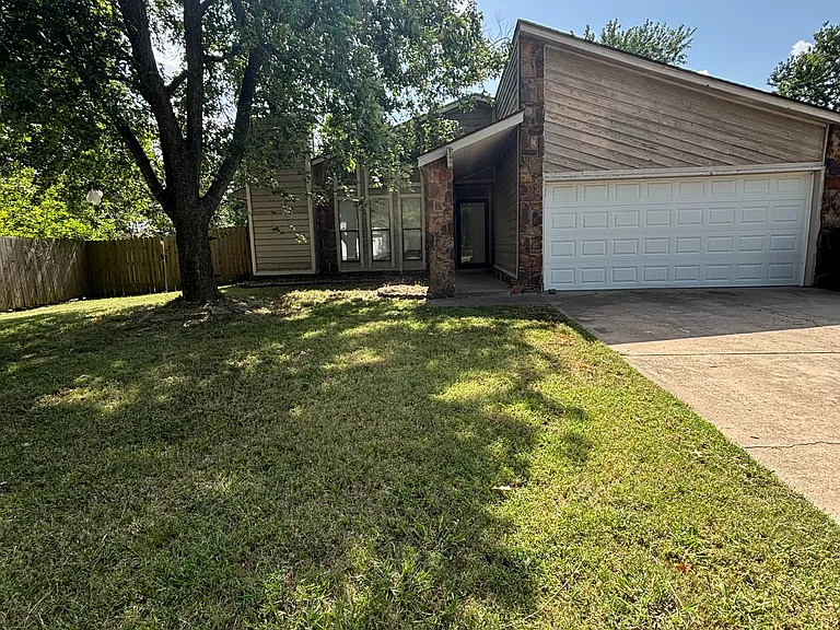 8004 N 120th East Ave — Photo 10