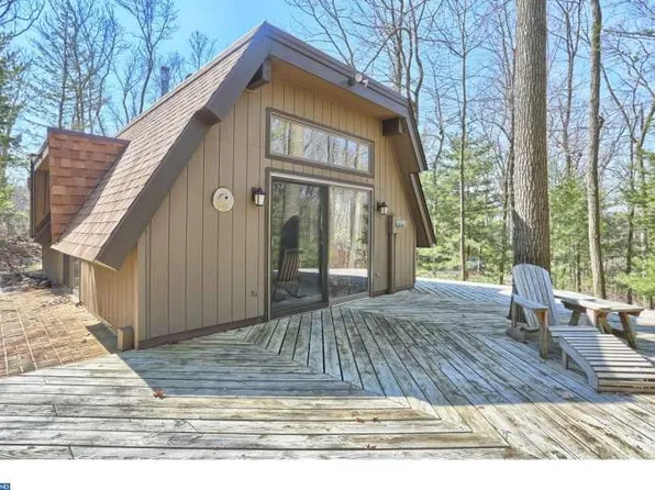 91 Ross Ln, Mohnton, PA 19540