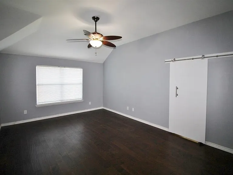 4003 Greenwood Way — Photo 16