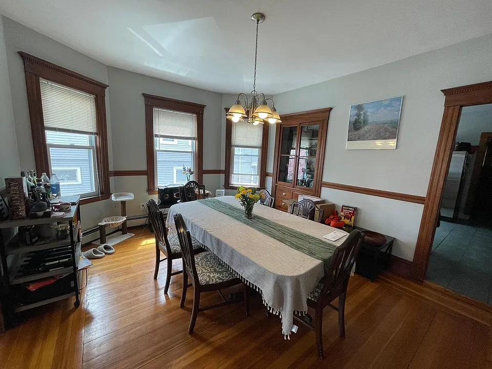 25 Mapleton St