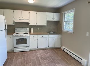 508 Plain Hill Rd APT B4, Norwich, CT 06360