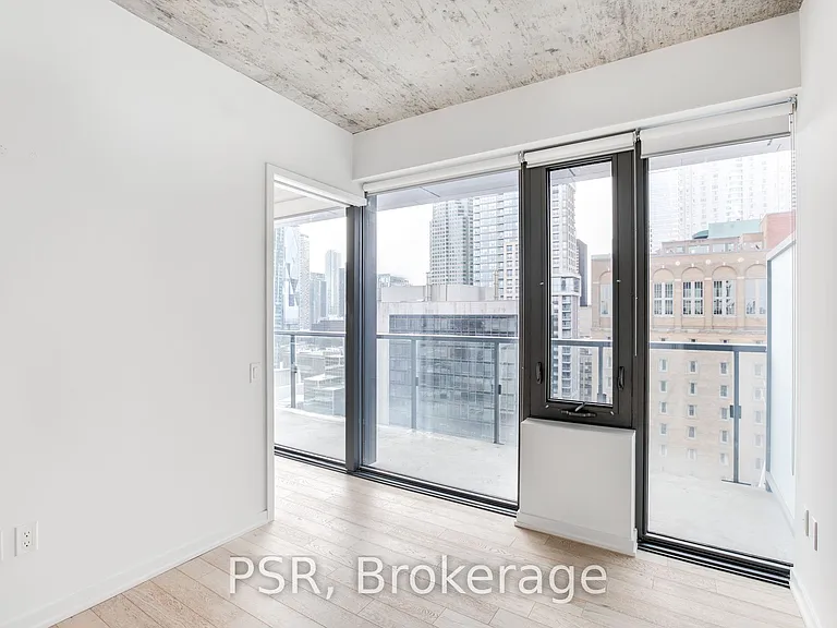 60 Colborne St #1906 — Photo 10