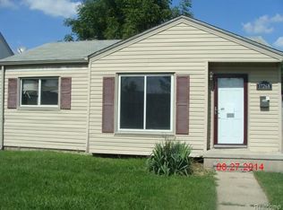 17268 Hanover Ave, Allen Park, MI 48101