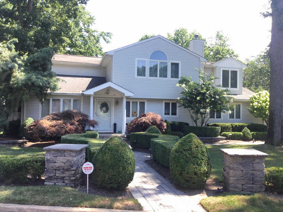1st image of 165 Chatham Ave