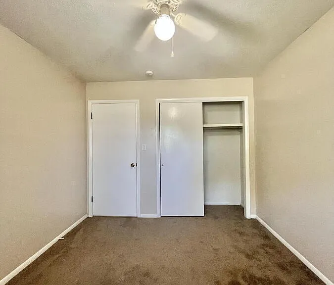 109 N West Ln — Photo 15