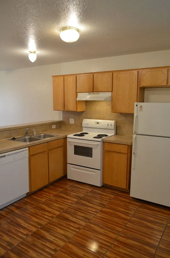 4307 Mattie Dr — Photo 4