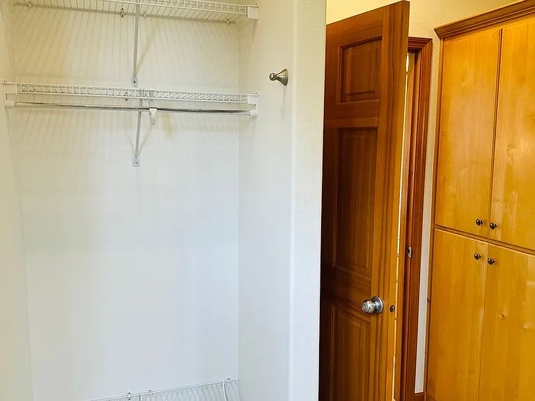 1875 N 15th Ct — Photo 24