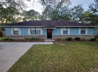 507 N Sunflower St, Geneva, AL 36340