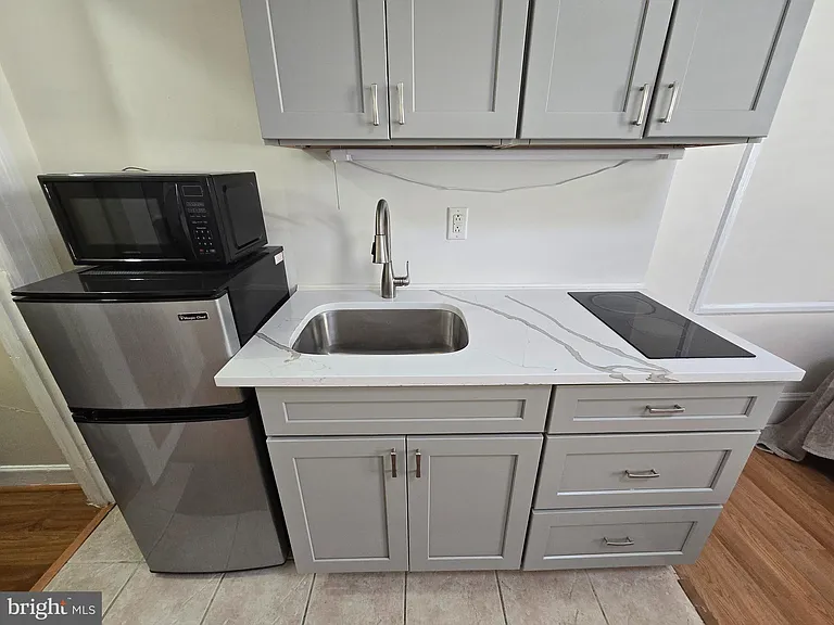 1324 Locust St #1530 — Photo 6