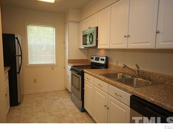 4th image of 237 Schultz St #0