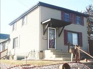 103 N Washington St, Janesville, WI 53548