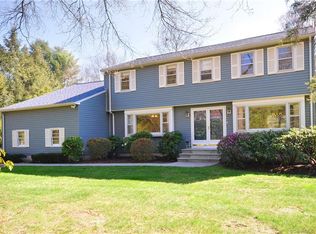 3 Rocklyn Dr, West Simsbury, CT 06092
