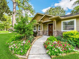 1751 Viking Dr, Houston, TX 77018