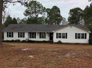 1204 Fredericksburg Dr N, Lugoff, SC 29078