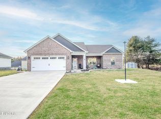 119 Cornerstone Cir, Clinton, TN 37716