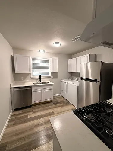 505 W Spruce St #501 Photo 1