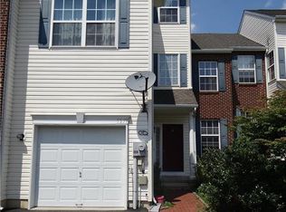 5259 Greenlawn Dr, Macungie, PA 18062