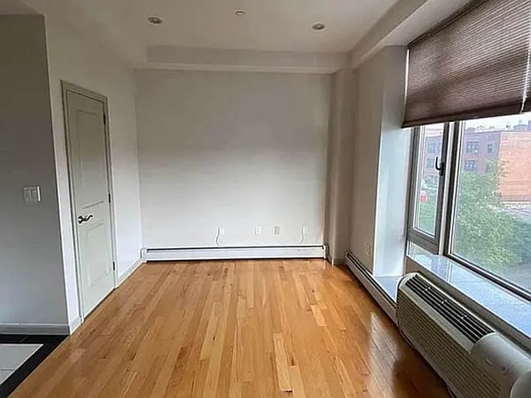 3120 Corlear Ave #515 — Photo 11