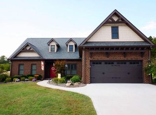 288 Augusta Ln, Lenoir City, TN 37772