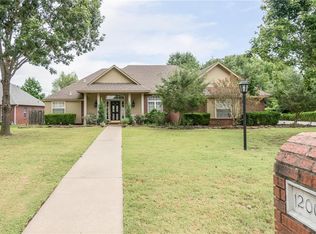 12001 Fieldstone Dr, Fort Smith, AR 72916