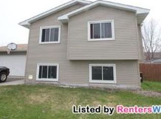 4884 108th Ln NE, Blaine, MN 55014