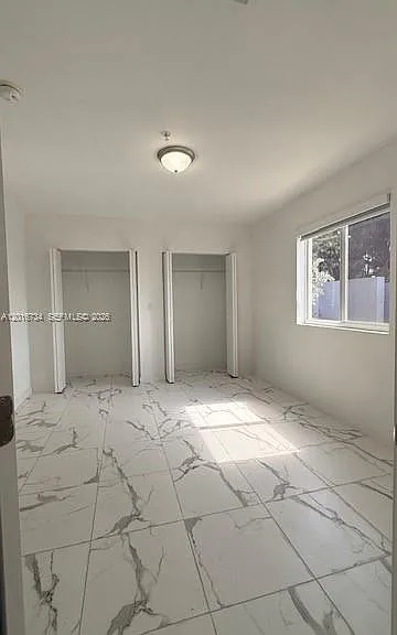 811 E 52nd St #102 — Photo 9