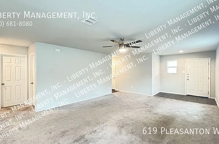 619 Pleasanton Way — Photo 3