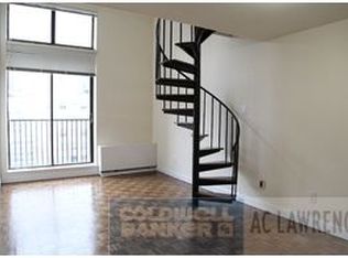 150 E 32nd St, Brooklyn, NY 11226