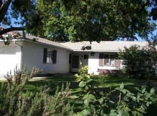 6820 Cunningham Way, Sacramento, CA 95828