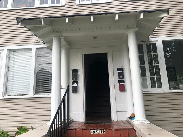 508-10 Henry Clay Ave — Photo 6