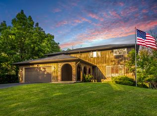 21971 N Harbor Rd, Barrington, IL 60010