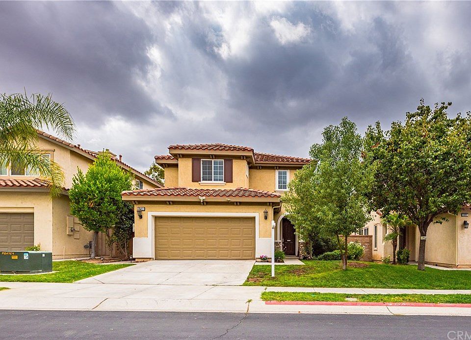 1st image of 33493 Cedar Creek Ln
