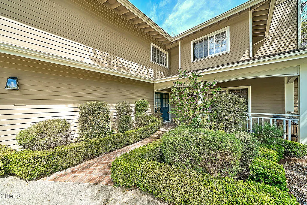Building Photo - 4330 Bel Aire Dr