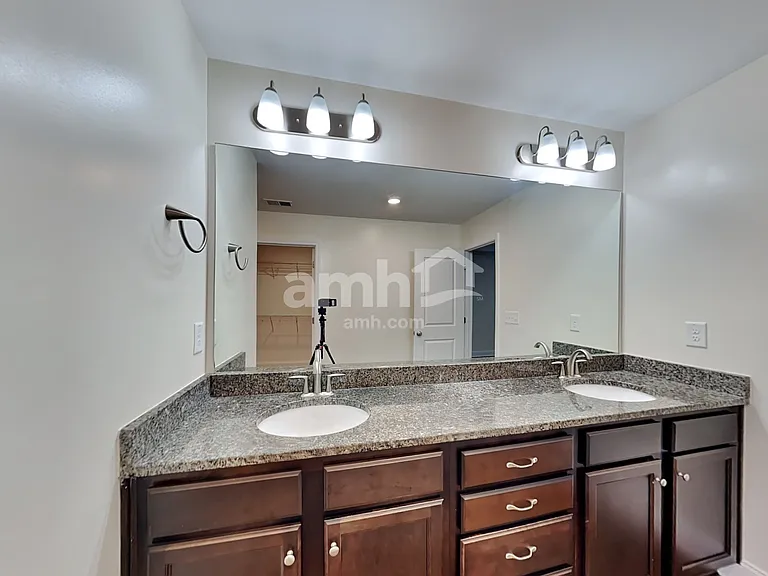 3348 Okelly Dr — Photo 13