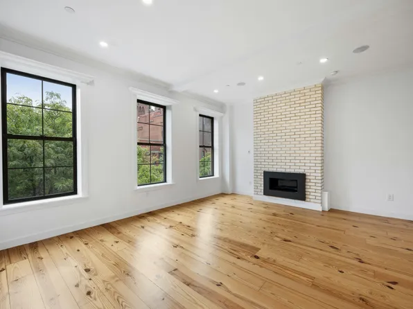 583 Putnam Avenue 4 image 3 of 24