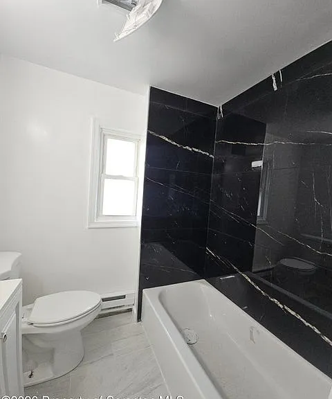1226-1228 Vine St #7 — Photo 4