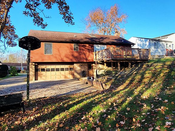 2nd image of 8337 Grande Fir Ct