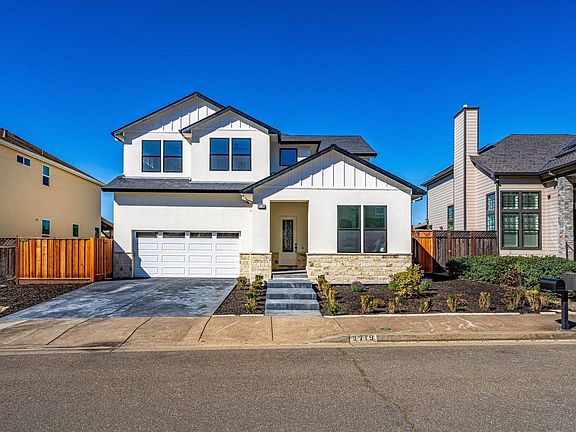 3rd image of 3719 Paxton Place