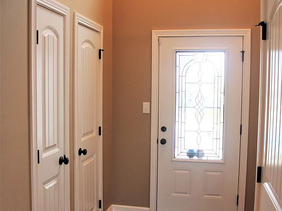 3rd image of 1290 Eagles View Dr