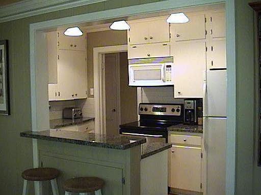 4th image of 261 E OAKVIEW PL