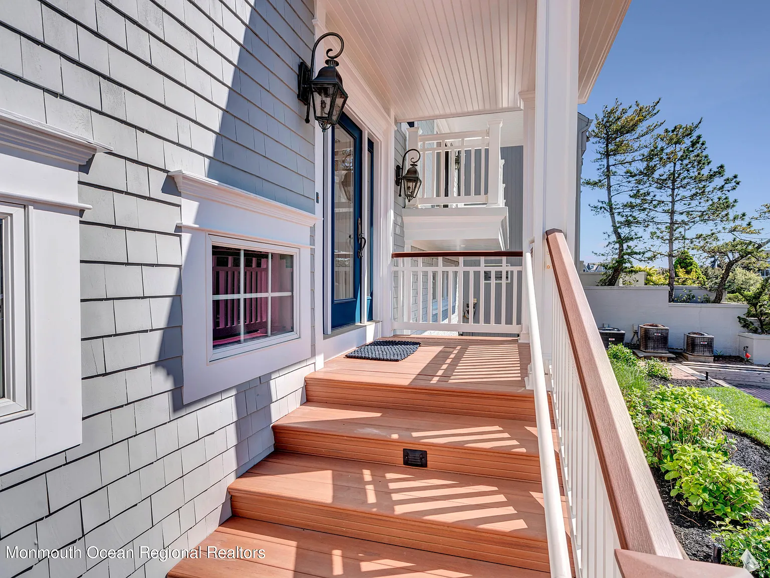 4 bed, 2679 sqft, $60,000 — Photo 4