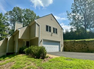 62 Birch Rd, Franklin Lakes, NJ 07417