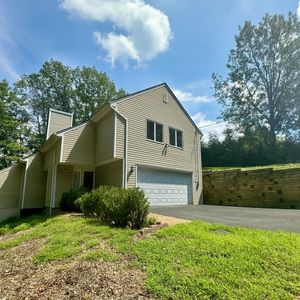 62 Birch Rd, Franklin Lakes, NJ, 07417