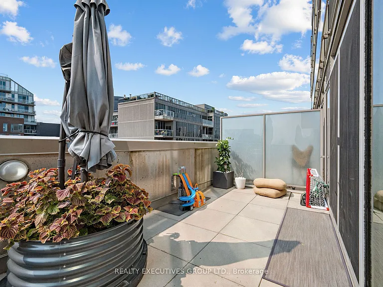 630 Queen St E #510 — Photo 23