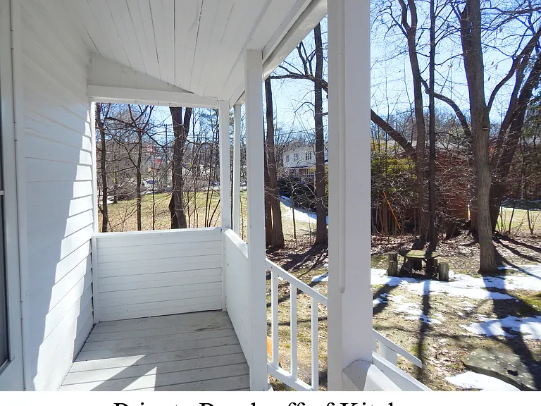 64 Huguenot St #1 — Photo 24
